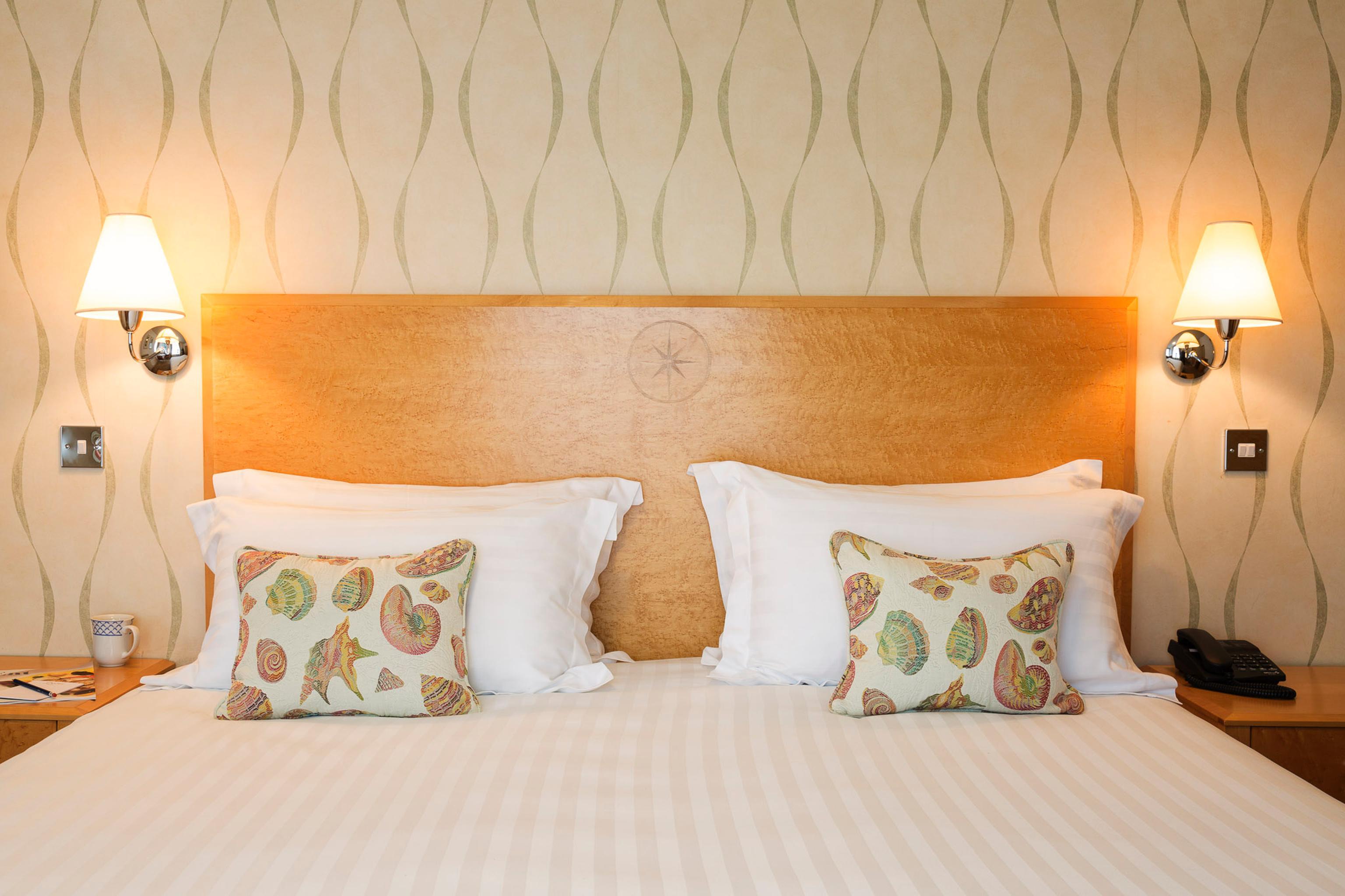 Hotel Cristina St Lawrence Bagian luar foto